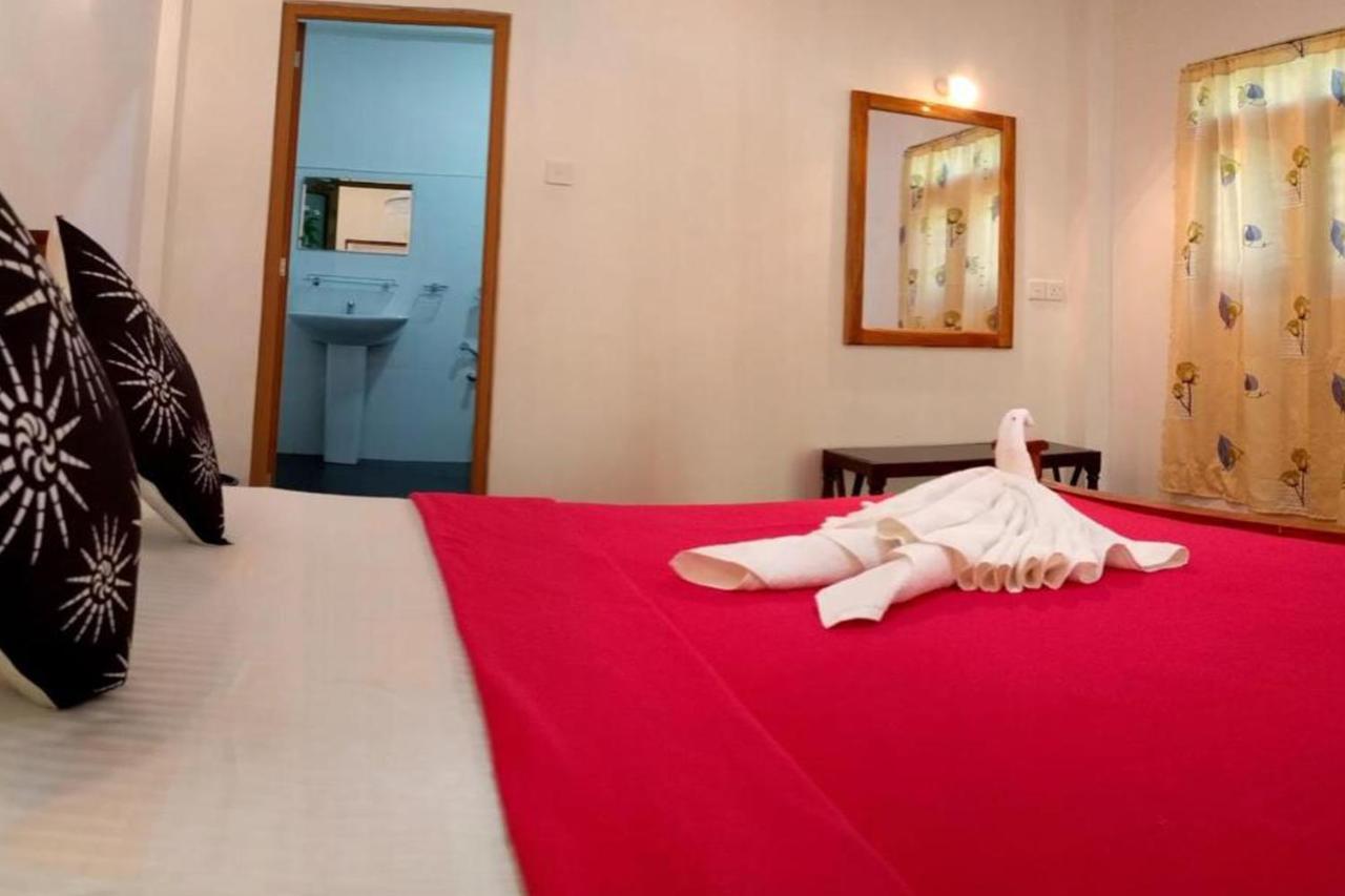 Suba Home Stay Sigiriya Buitenkant foto